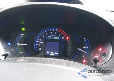 2013 Honda Insight z USA, uszkodzony, nr VIN JHMZE2H38DS005460